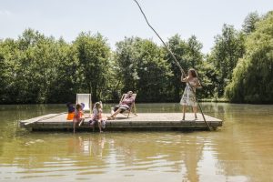 la famille vous accueille aux fées du moulin